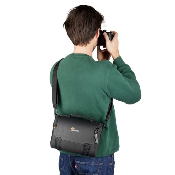 LOWEPRO Adventura SH 140 III – Bild 6